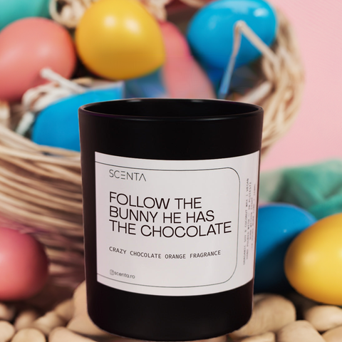 Lumânare parfumată Follow the bunny he has the chocolate nice